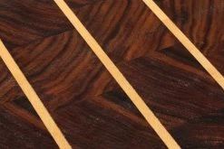 Eden Planche à Découper Faite à La Main, Noyer Américain Avec Rayures, 37x27 Cm -Couteaux De Cuisine EQP004 3727 03 eden snijplank eqp004 3727 d3