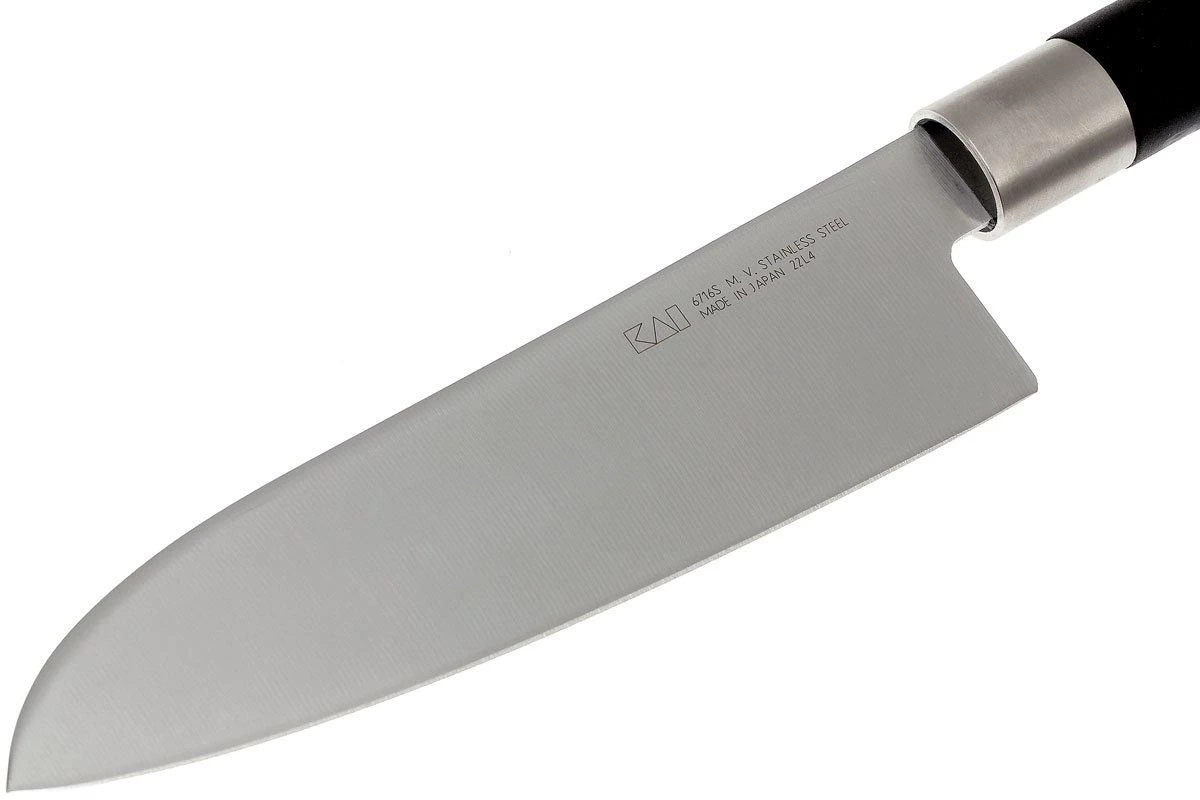 Kai Wasabi Black Santoku 16.5cm 6716S 2 Kai Wasabi Black Santoku 16.5cm 6716S – Image 2