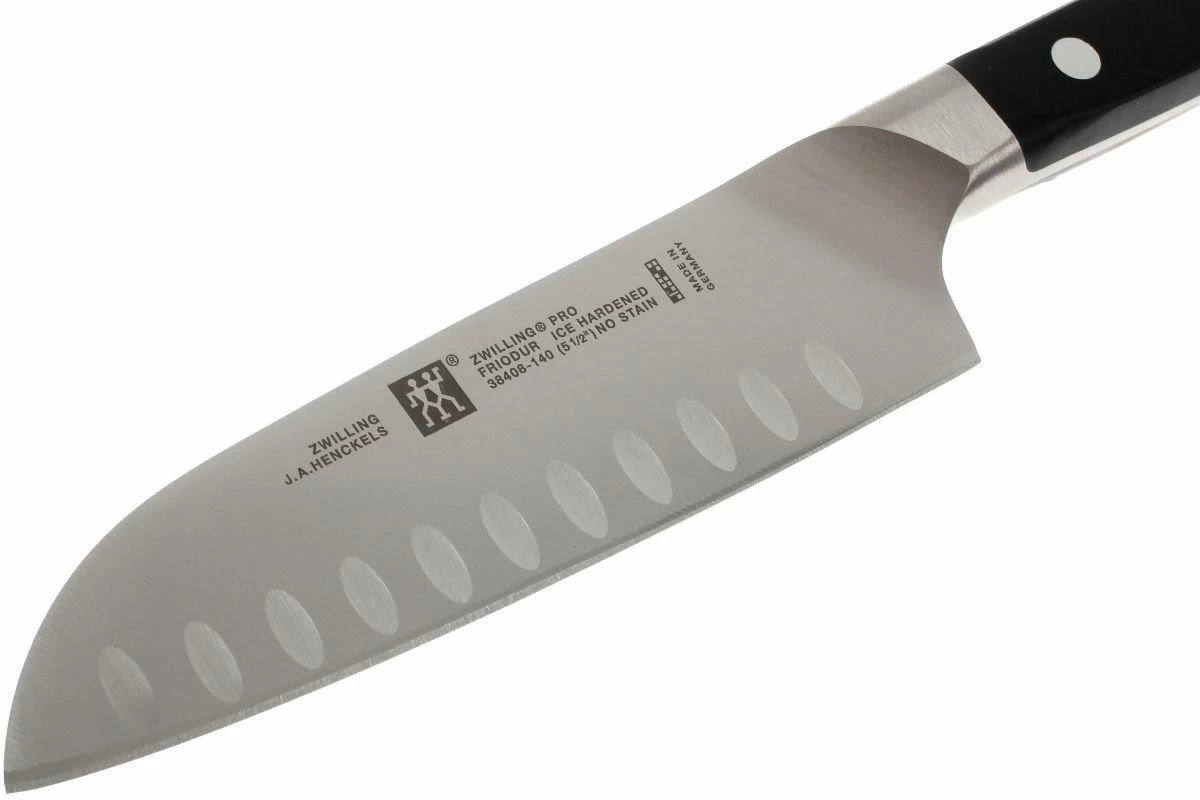 Zwilling 38408-141 Pro Santoku Avec Alvéoles 2 Zwilling 38408-141 Pro Santoku Avec Alvéoles – Image 2
